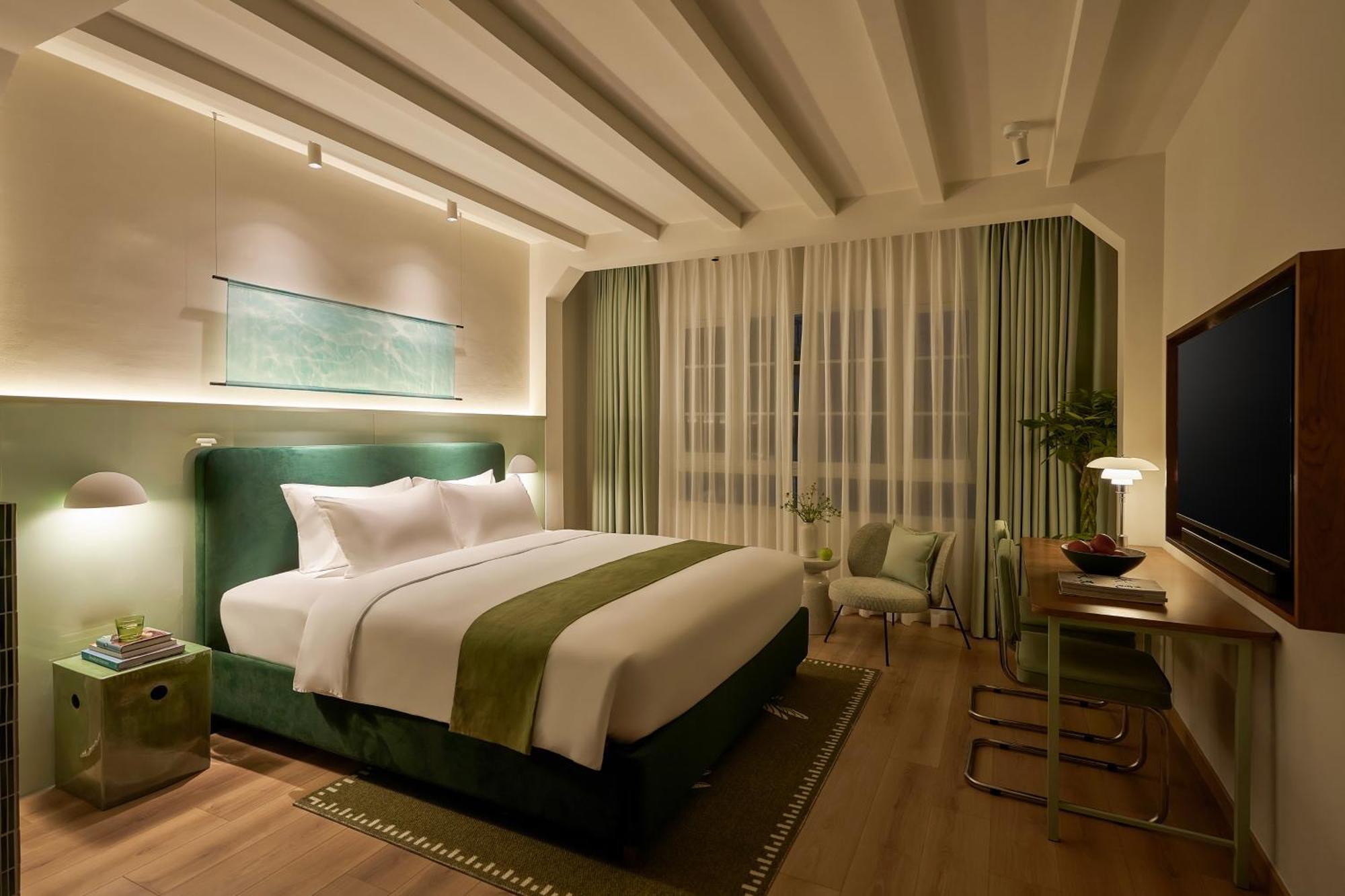The Urban Resort By Circadian Ho Chi Minh City Bagian luar foto