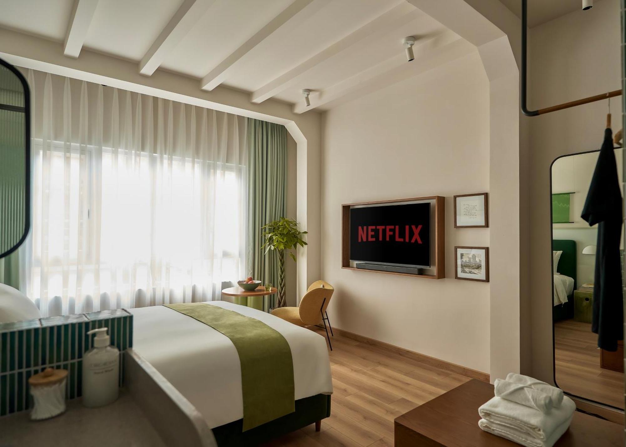 The Urban Resort By Circadian Ho Chi Minh City Bagian luar foto