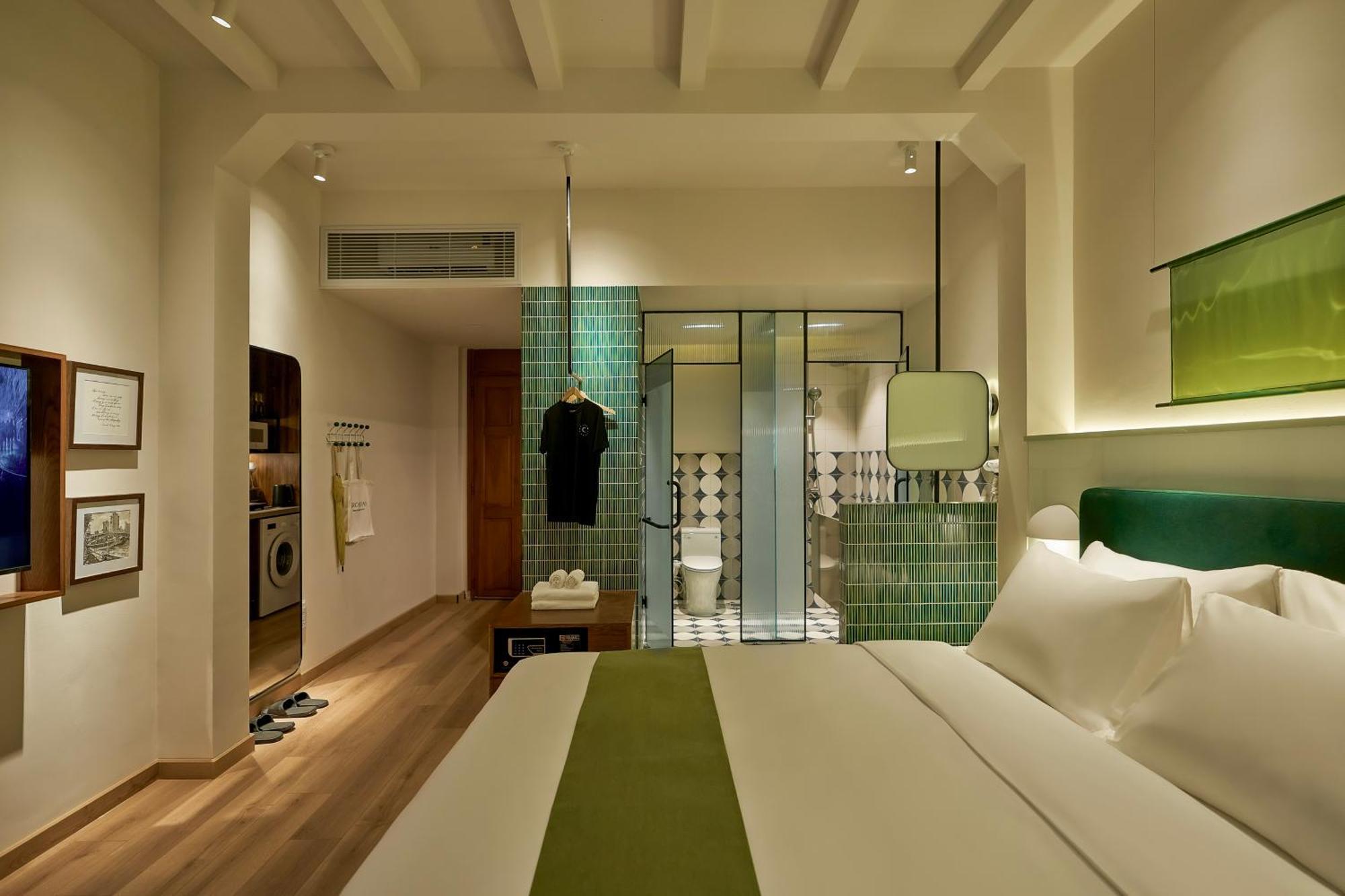 The Urban Resort By Circadian Ho Chi Minh City Bagian luar foto